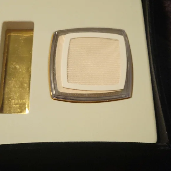 Vintage Chanel set - Picture 6 of 9